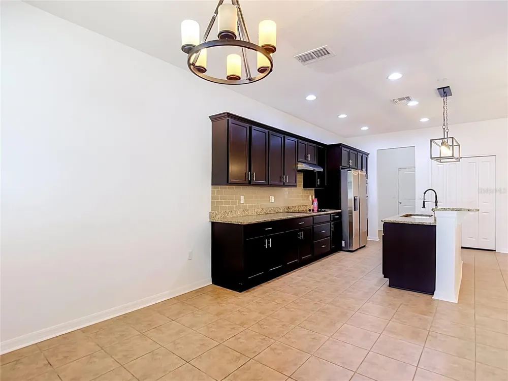 1113 CANYON OAKS DRIVE Brandon, FL 33510