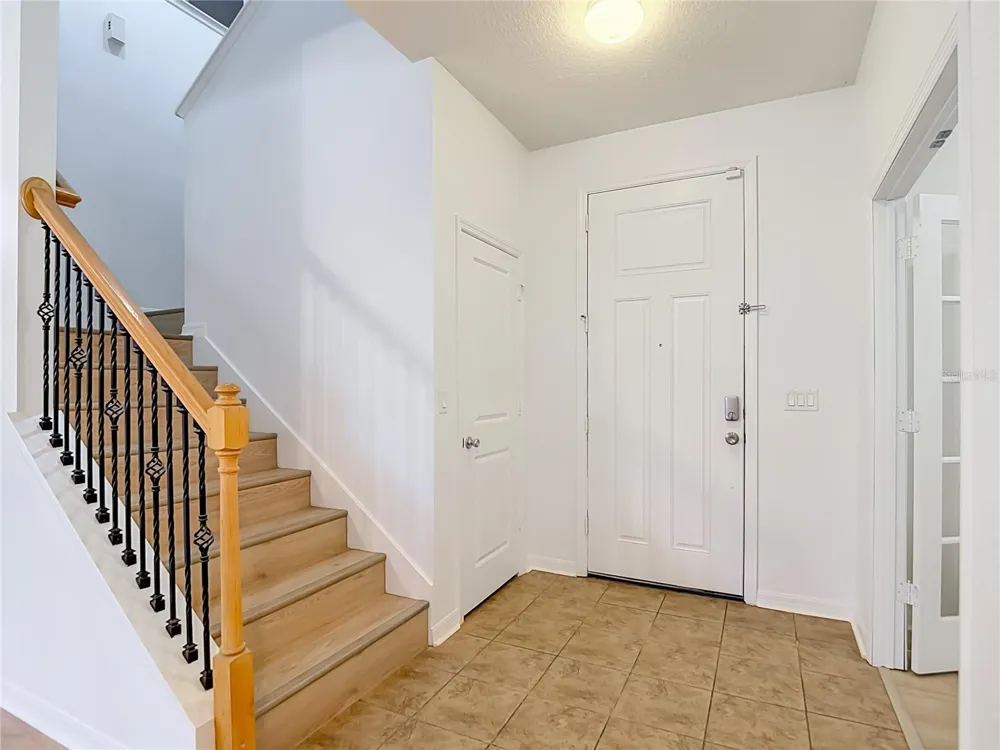1113 CANYON OAKS DRIVE Brandon, FL 33510