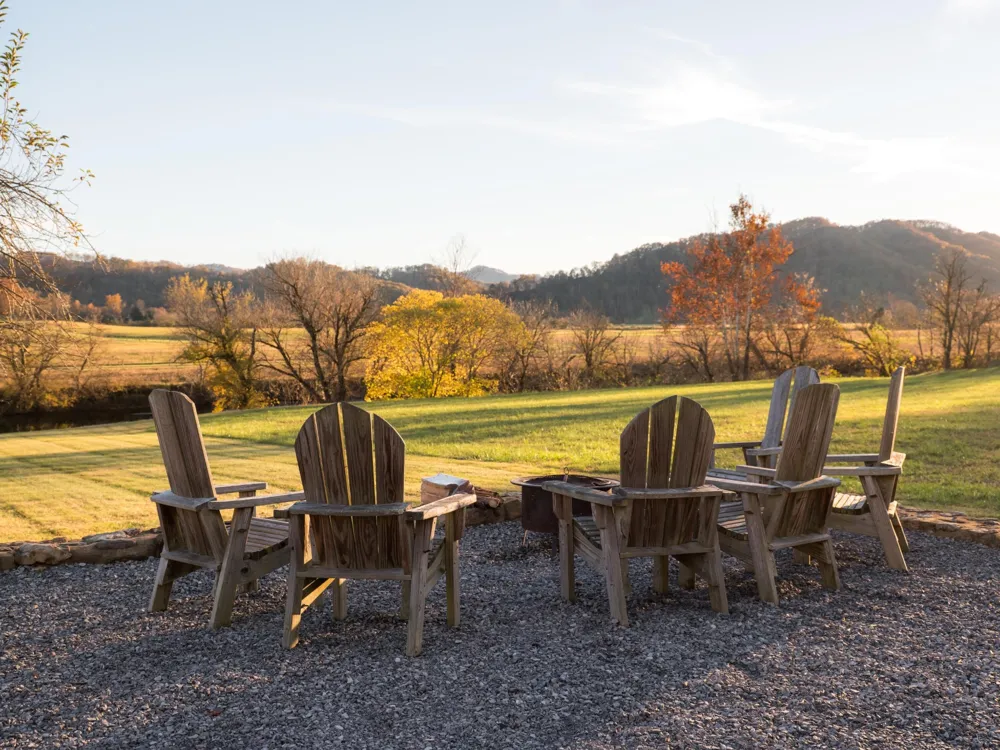 7456 A P Carter Highway Hiltons, VA 24258