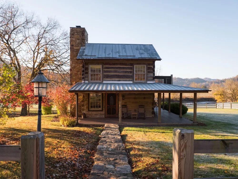 7456 A P Carter Highway Hiltons, VA 24258