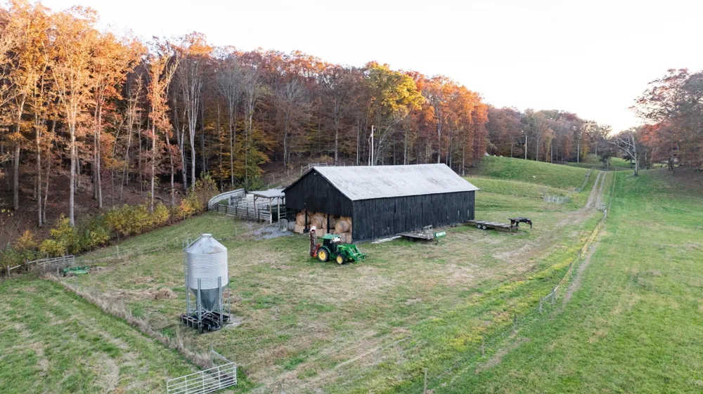 7456 A P Carter Highway Hiltons, VA 24258