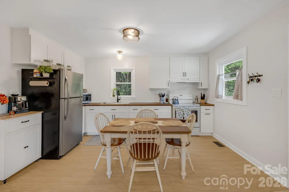 1772 NC 9 Highway Black Mountain, NC 28711