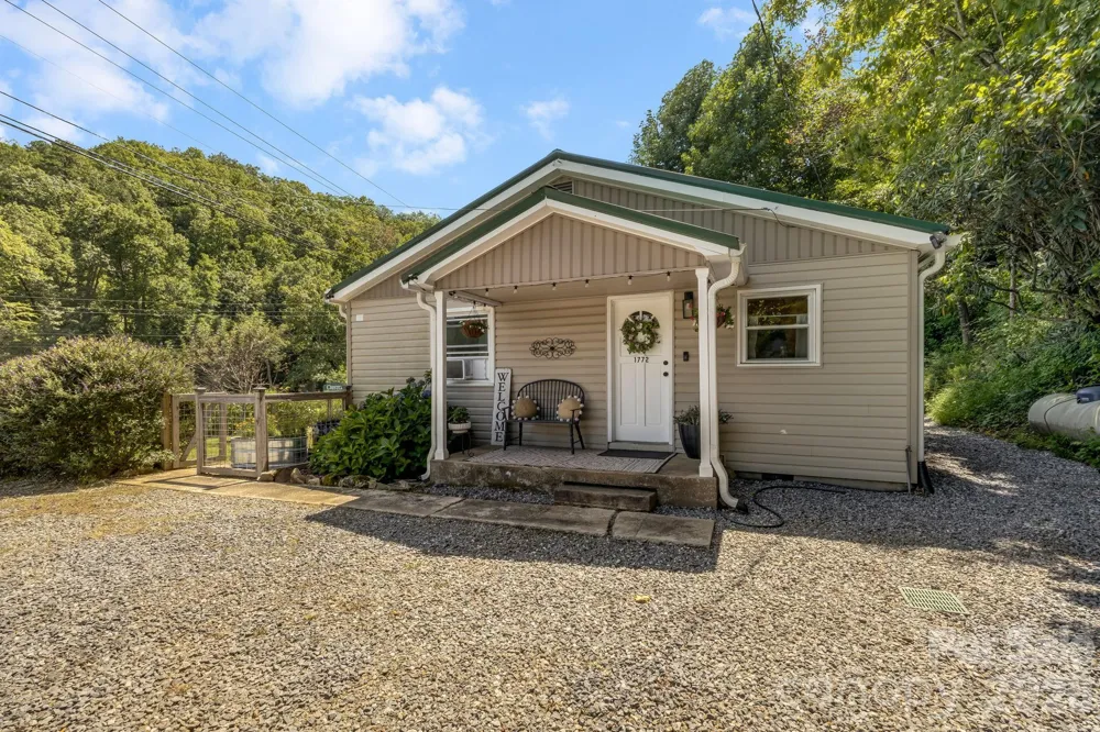 1772 NC 9 Highway Black Mountain, NC 28711