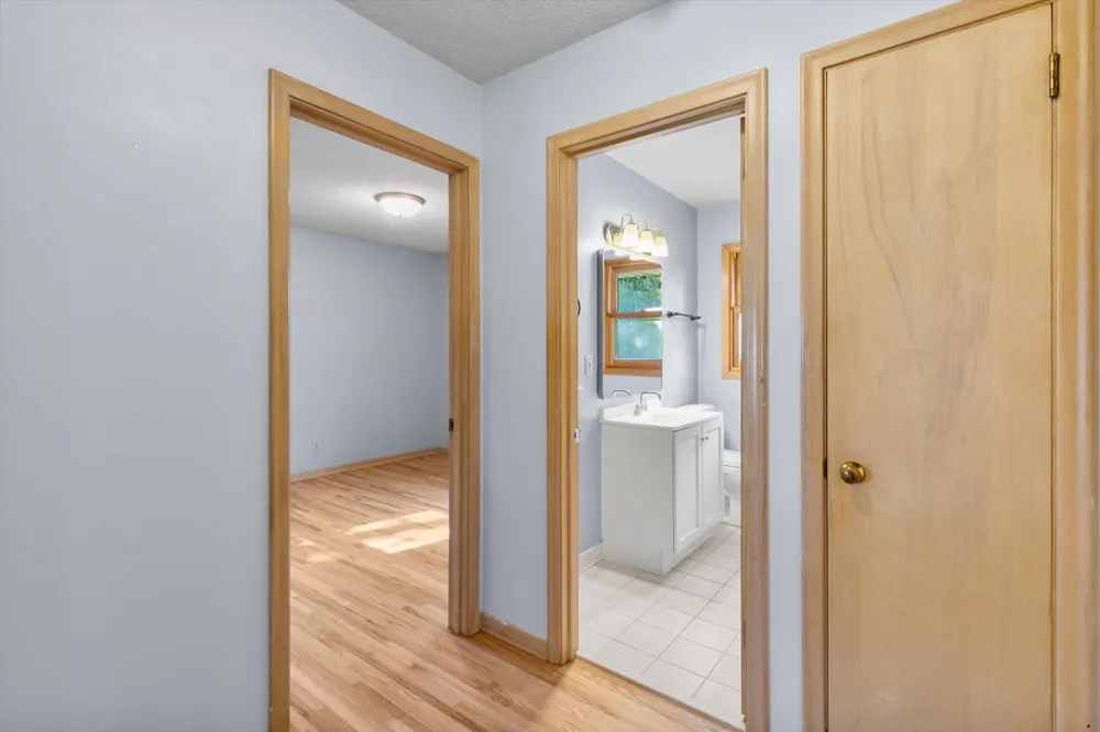 9119 Bloomington Avenue Bloomington, MN 55425