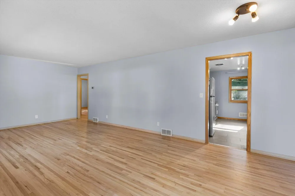 9119 Bloomington Avenue Bloomington, MN 55425