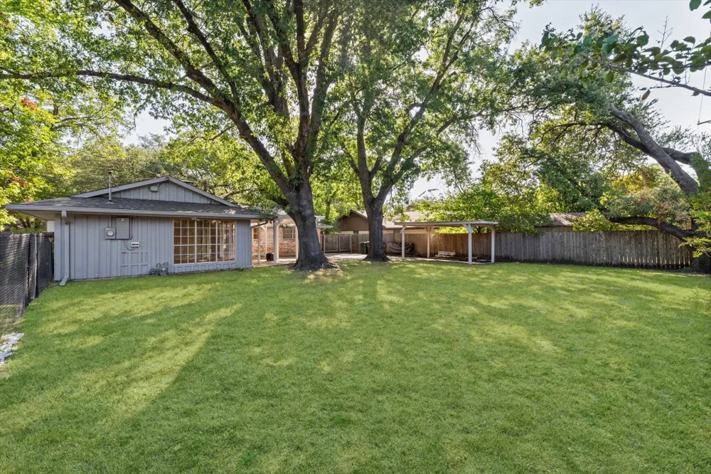 1728 Laurel Lake Drive Waco, TX 76710
