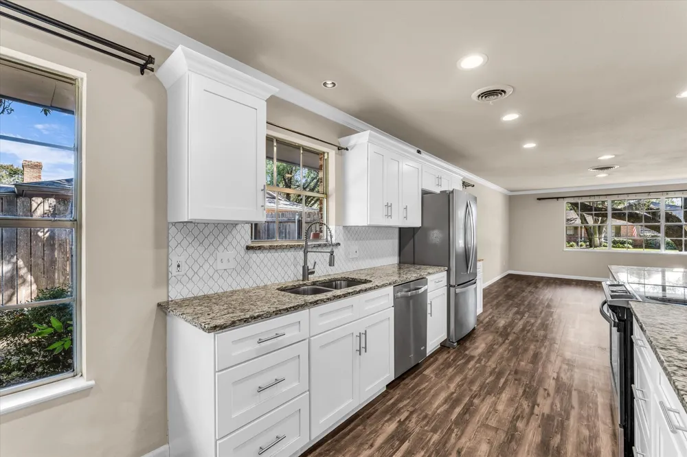 1728 Laurel Lake Drive Waco, TX 76710