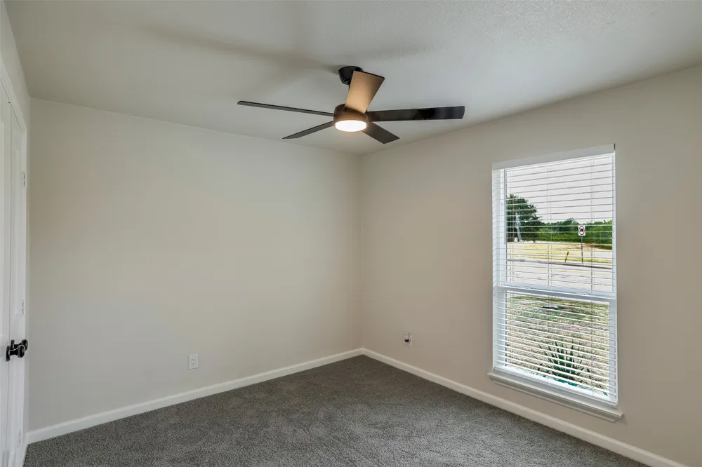 4201 Arbor Creek Drive Carrollton, TX 75010