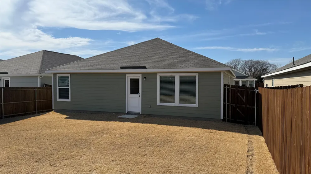 5821 Cherry Hollow Way Princeton, TX 75407