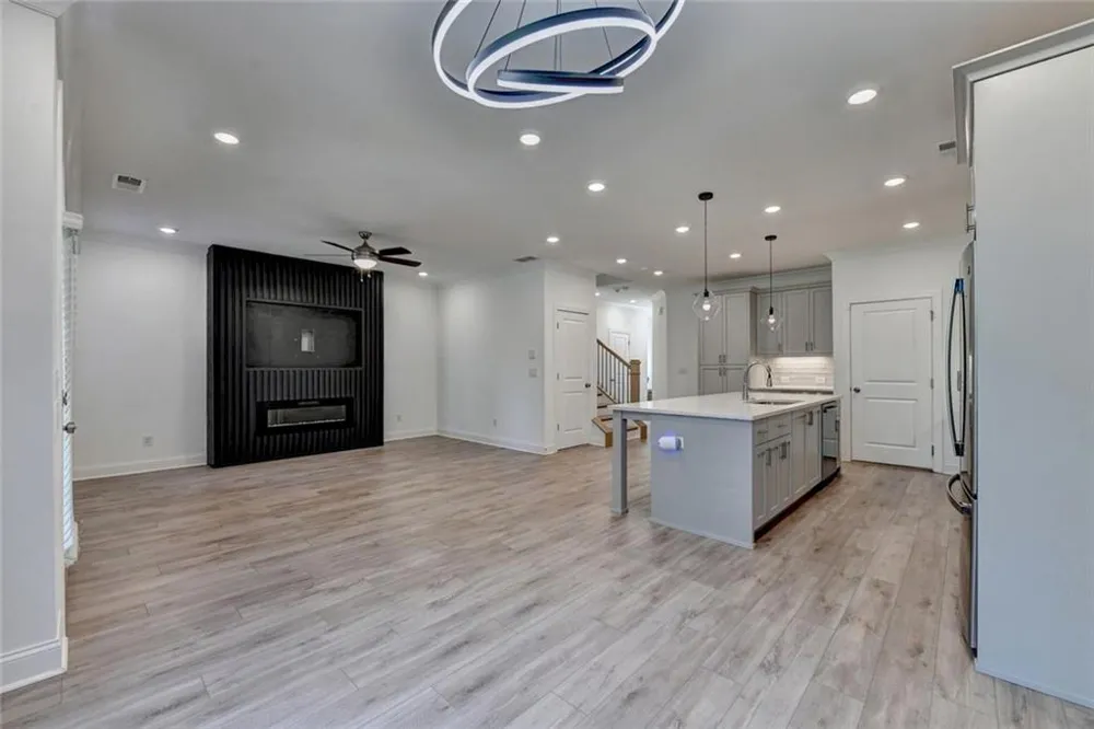 3325 Cresswell Link Way Duluth, GA 30096