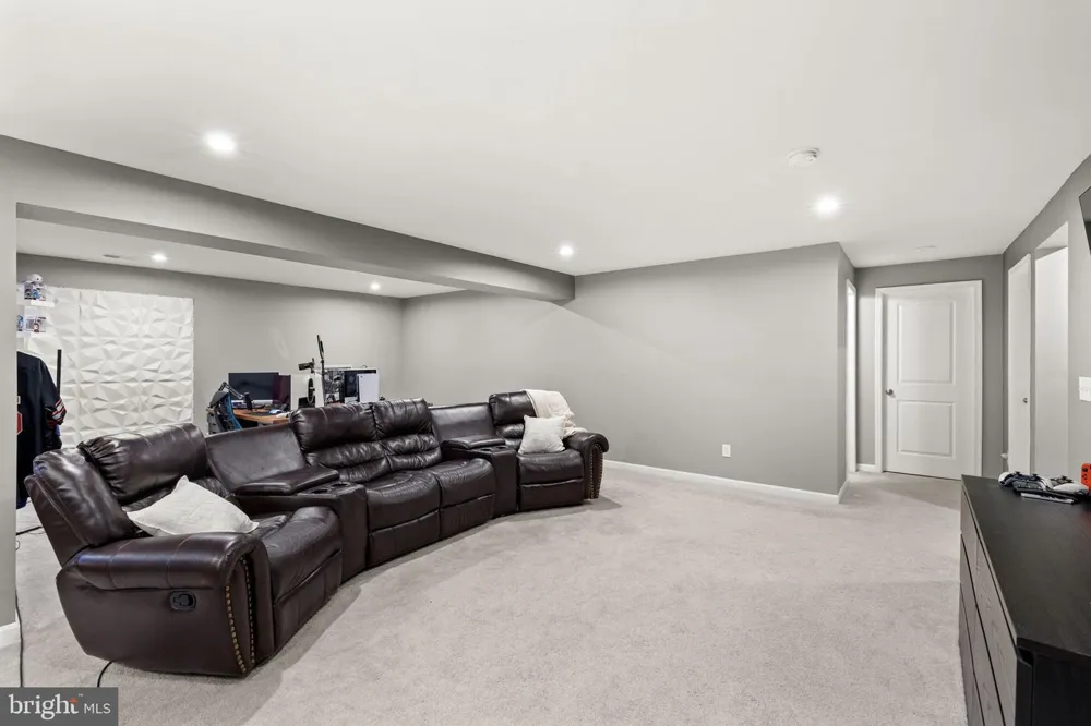 9305 SPRING HILL LANE Fredericksburg, VA 22408