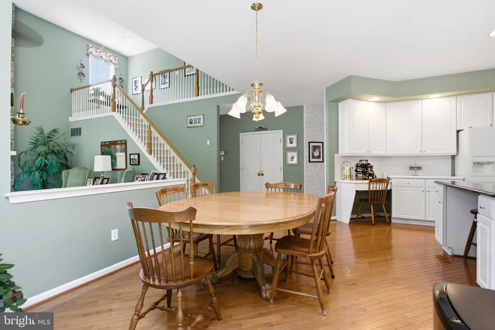 8 JESSE COURT Glen Mills, PA 19342