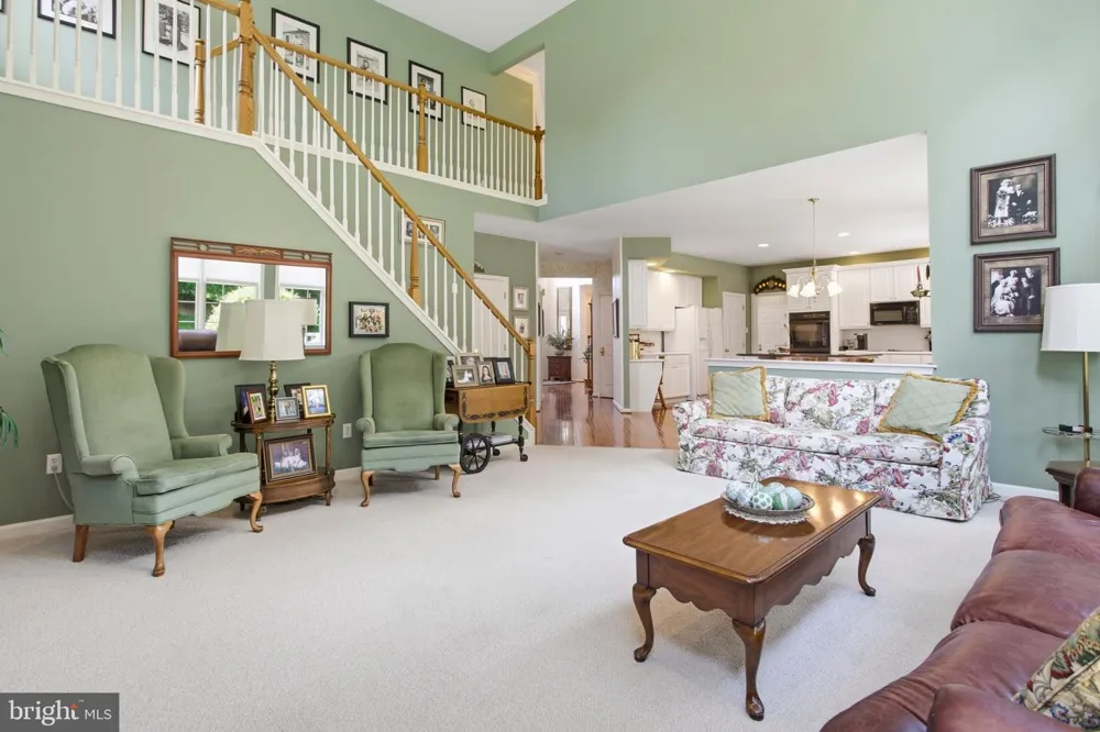 8 JESSE COURT Glen Mills, PA 19342
