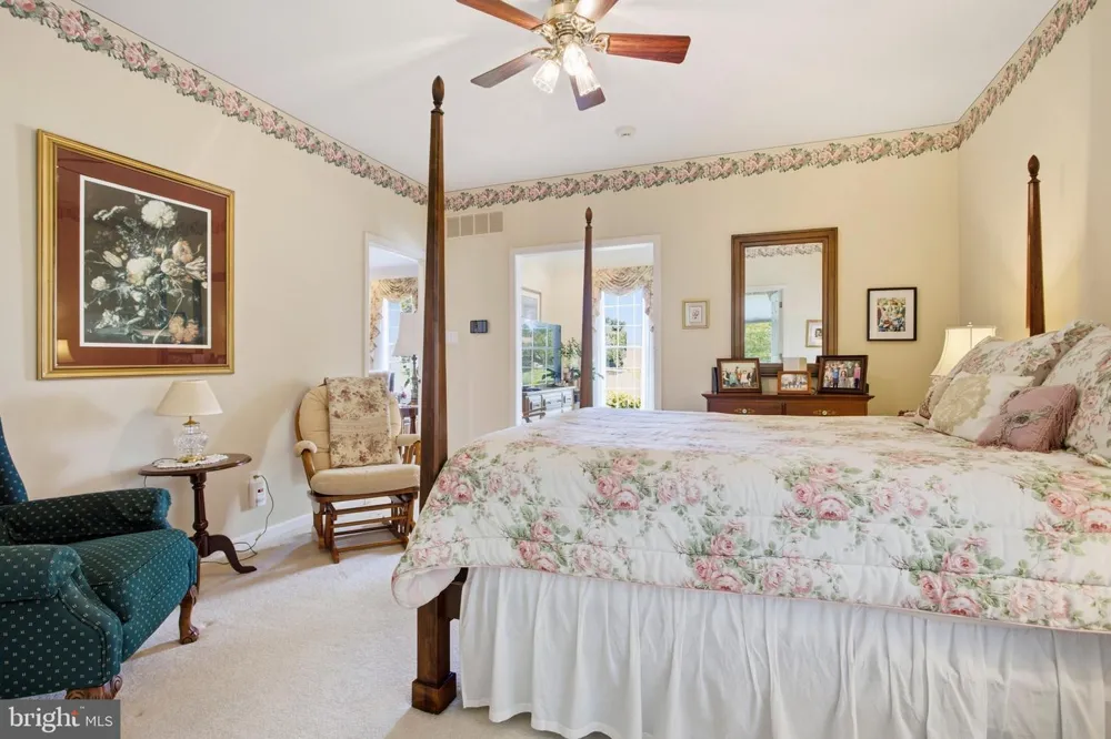 8 JESSE COURT Glen Mills, PA 19342