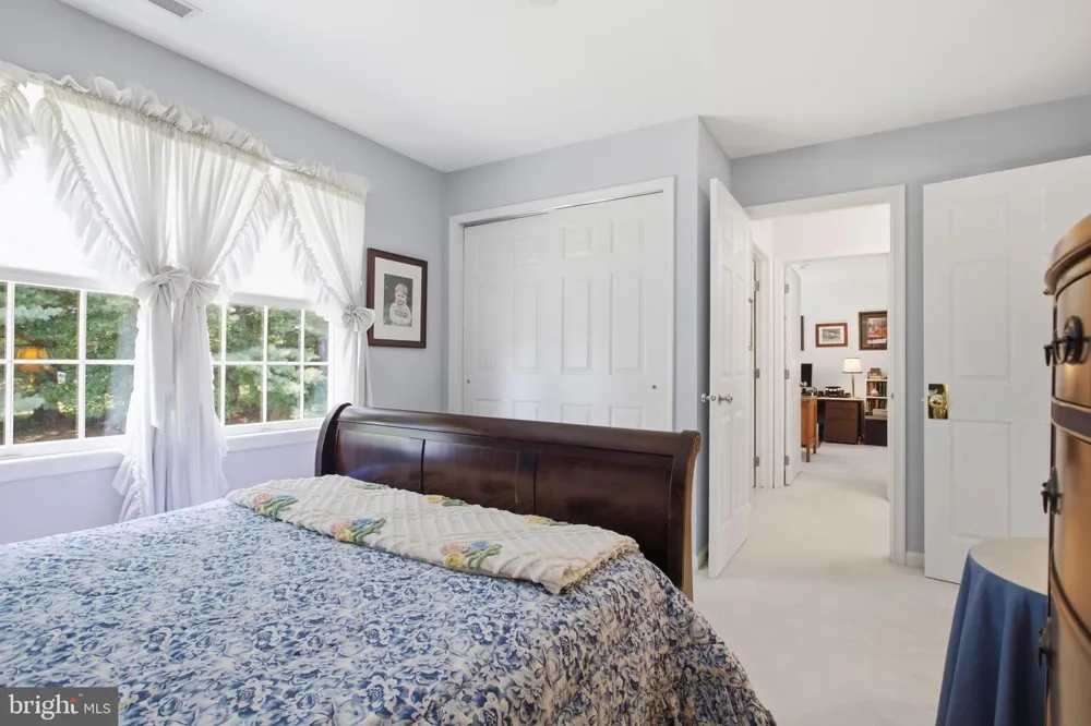 8 JESSE COURT Glen Mills, PA 19342