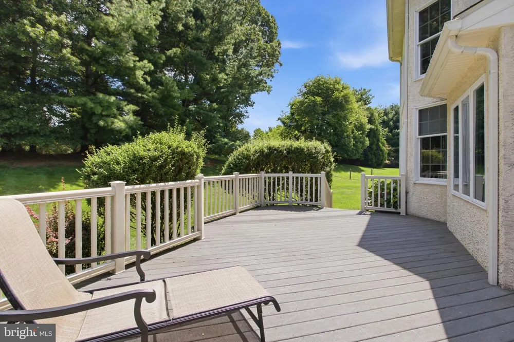 8 JESSE COURT Glen Mills, PA 19342
