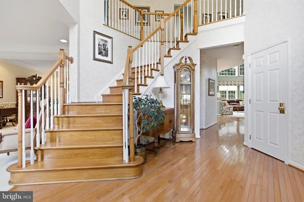 8 JESSE COURT Glen Mills, PA 19342
