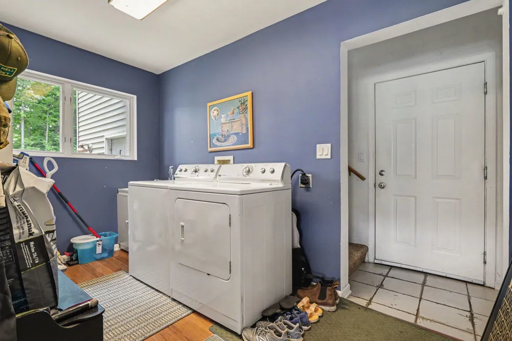 7805 Cougar Drive Delton, MI 49046