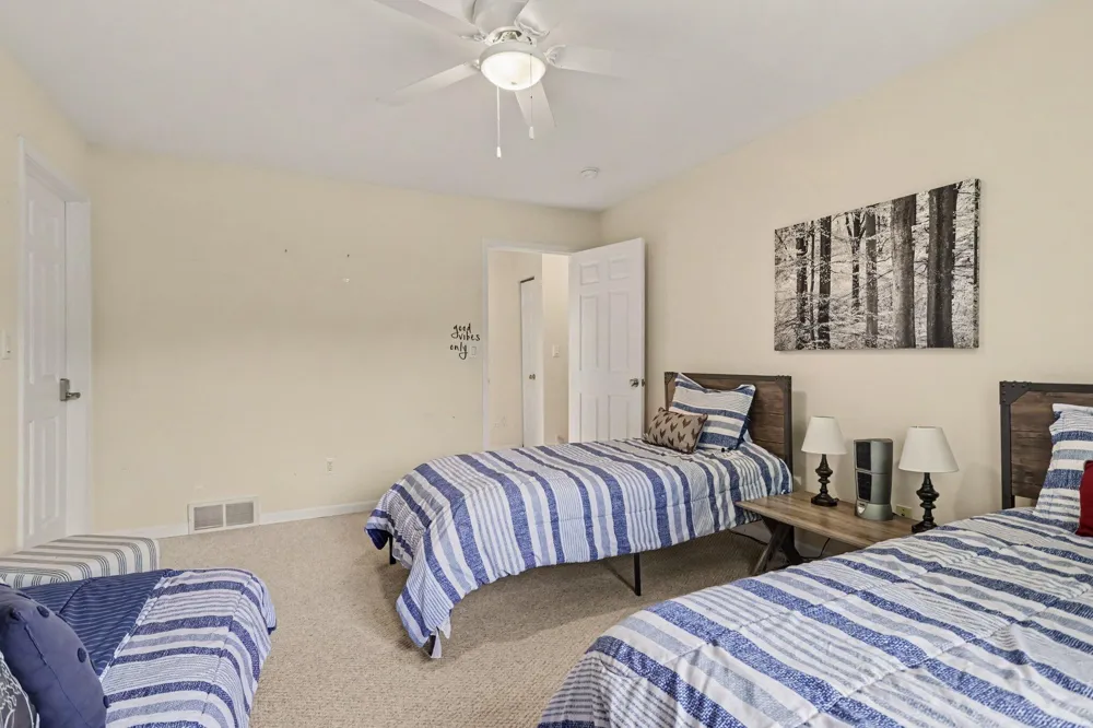 7805 Cougar Drive Delton, MI 49046