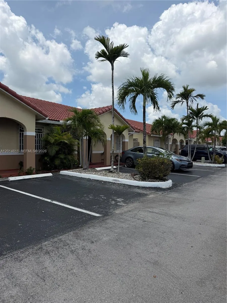 7101 W 24th Ave #14 Hialeah, FL 33016
