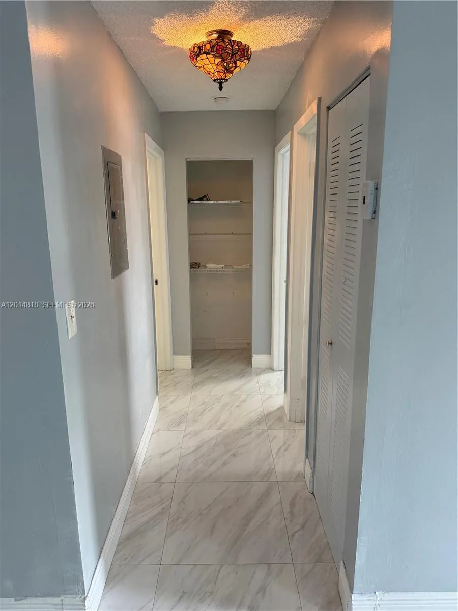 7101 W 24th Ave #14 Hialeah, FL 33016