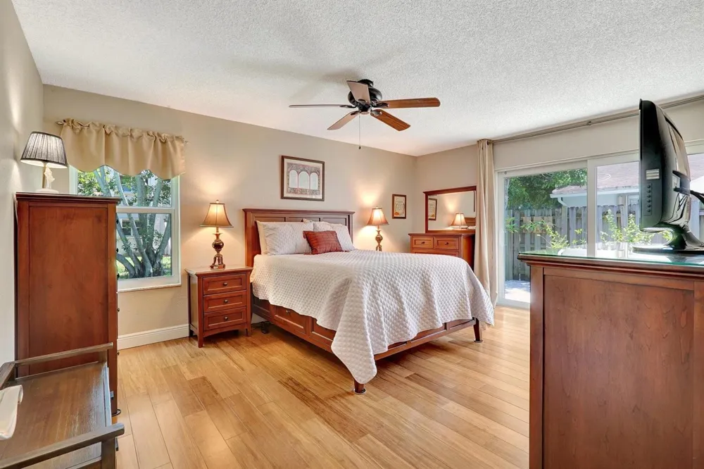 8630 BRIDLE PATH COURT #207 Davie, FL 33328