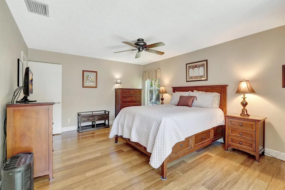 8630 BRIDLE PATH COURT #207 Davie, FL 33328