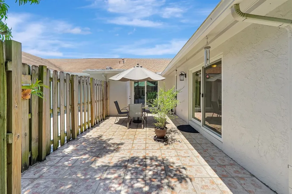 8630 BRIDLE PATH COURT #207 Davie, FL 33328