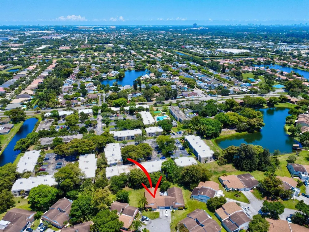 8630 BRIDLE PATH COURT #207 Davie, FL 33328
