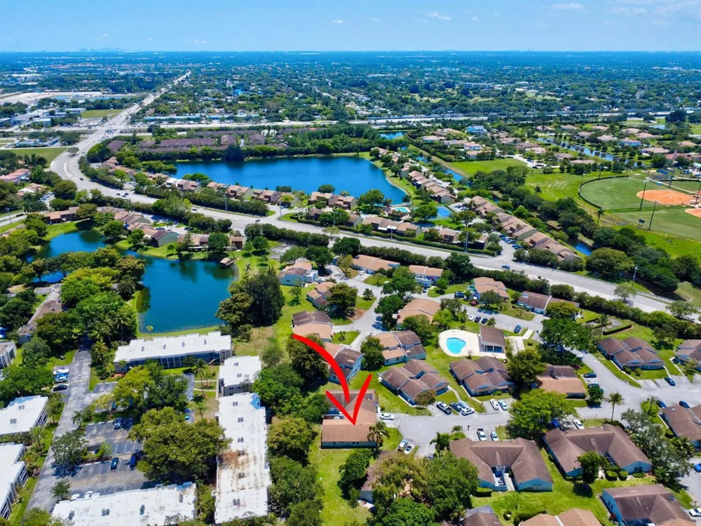 8630 BRIDLE PATH COURT #207 Davie, FL 33328