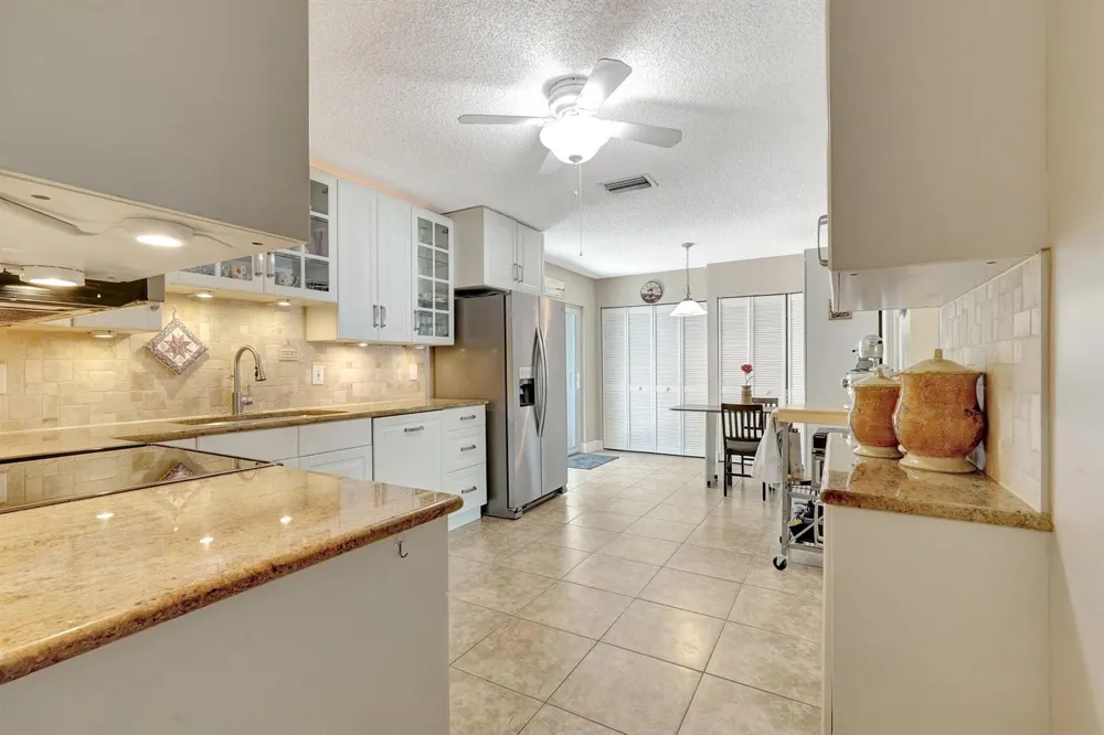 8630 BRIDLE PATH COURT #207 Davie, FL 33328