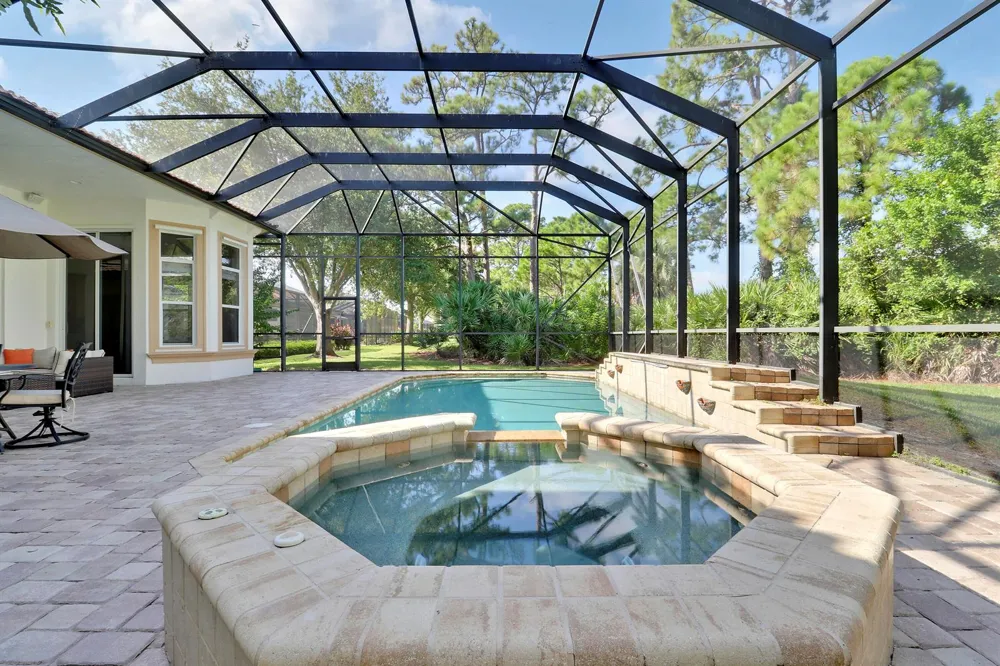 8605 Tompson Point Road Port St. Lucie, FL 34986
