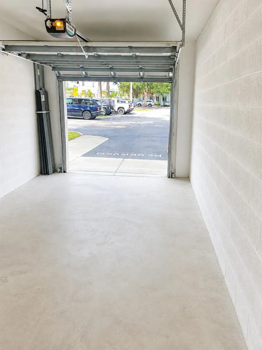11026 Legacy Drive #102 Palm Beach Gardens, FL 33410