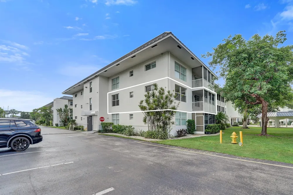 4025 Federal Highway #228B Oakland Park, FL 33308