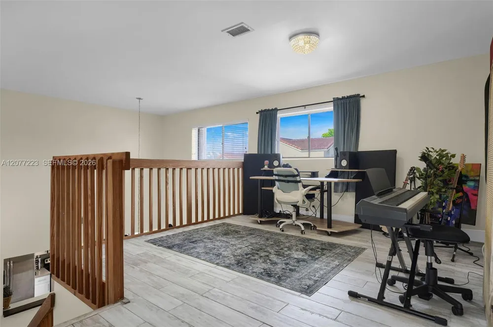 6538 NW 170th Ter Hialeah, FL 33015
