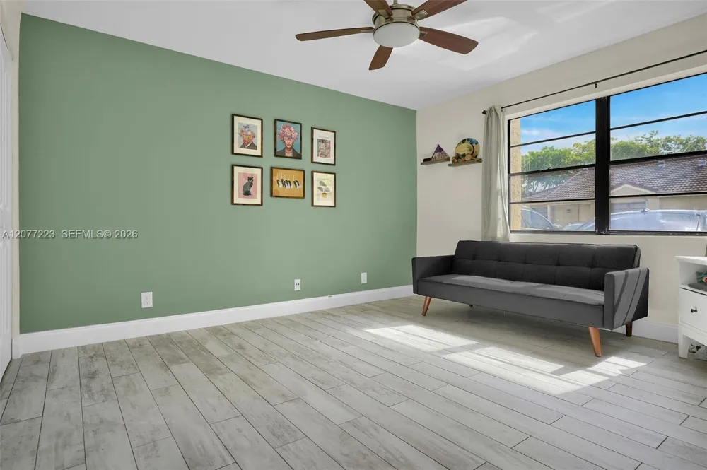 6538 NW 170th Ter Hialeah, FL 33015
