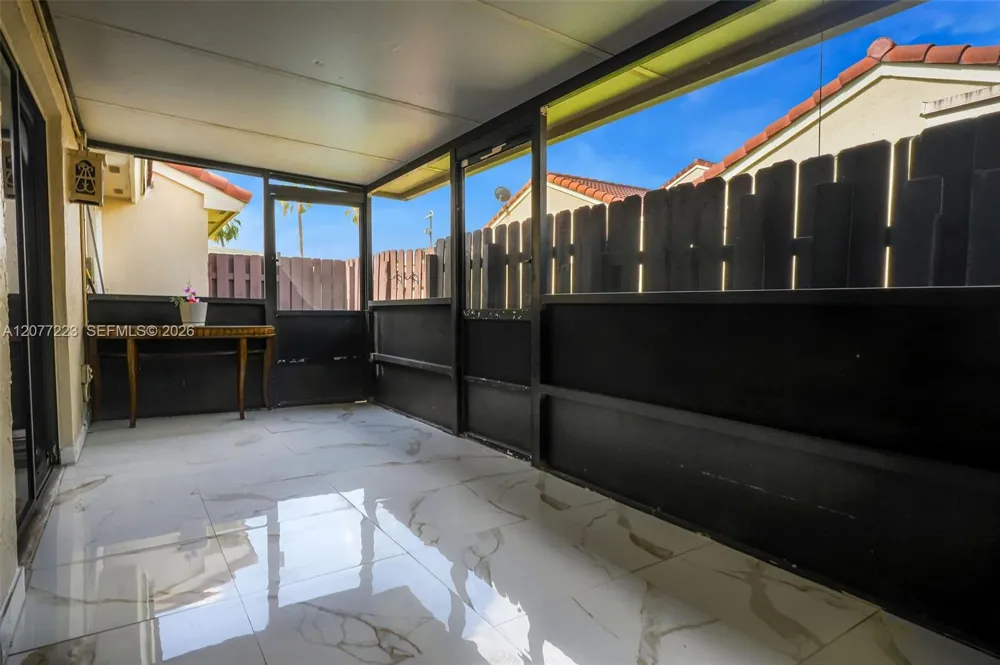 6538 NW 170th Ter Hialeah, FL 33015
