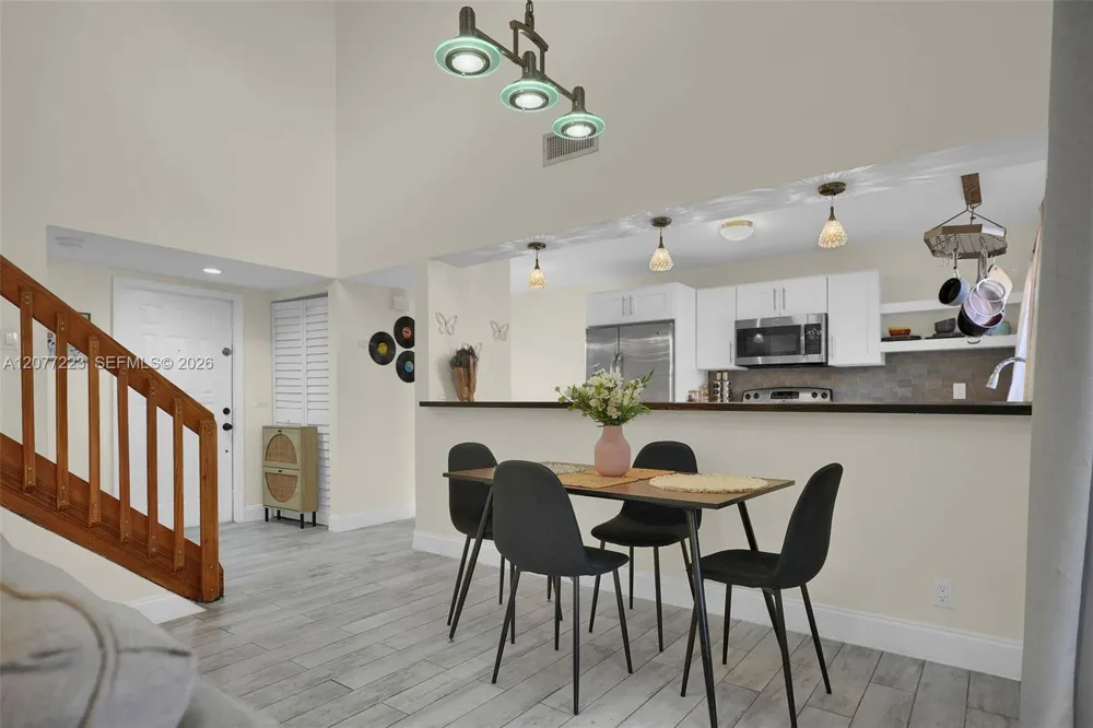 6538 NW 170th Ter Hialeah, FL 33015