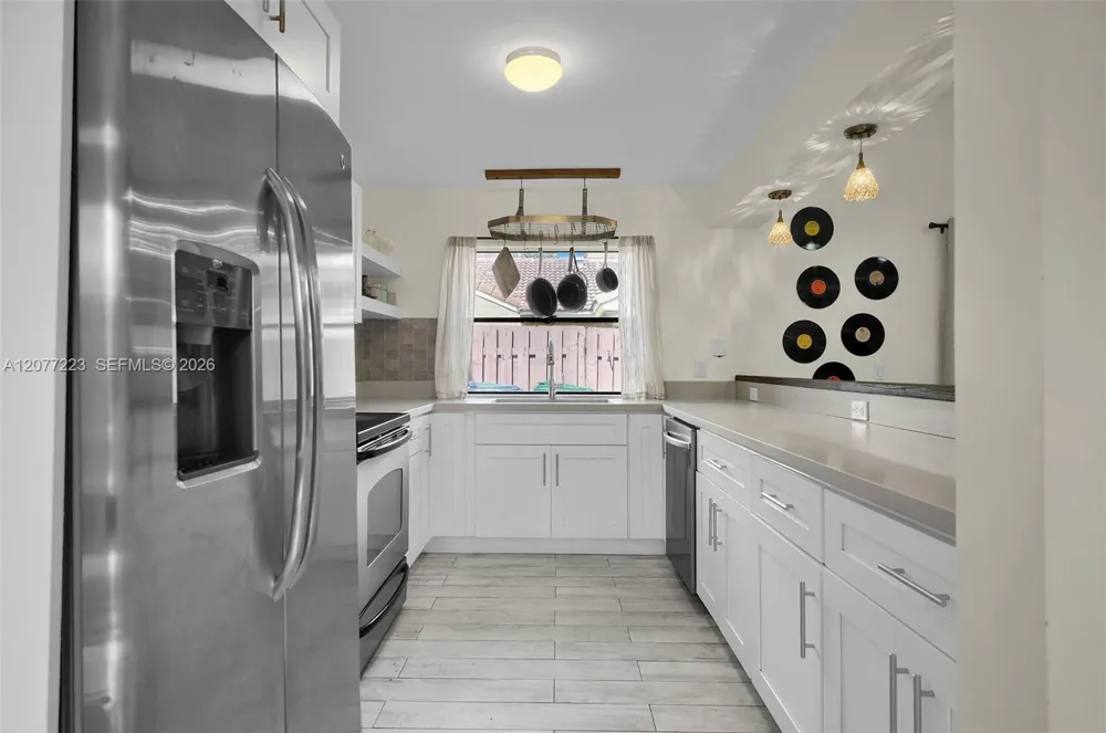 6538 NW 170th Ter Hialeah, FL 33015