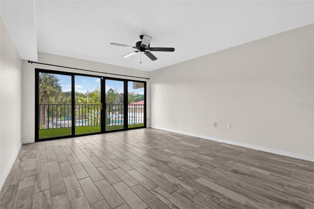 204 3RD STREET W #103 Bradenton, FL 34205