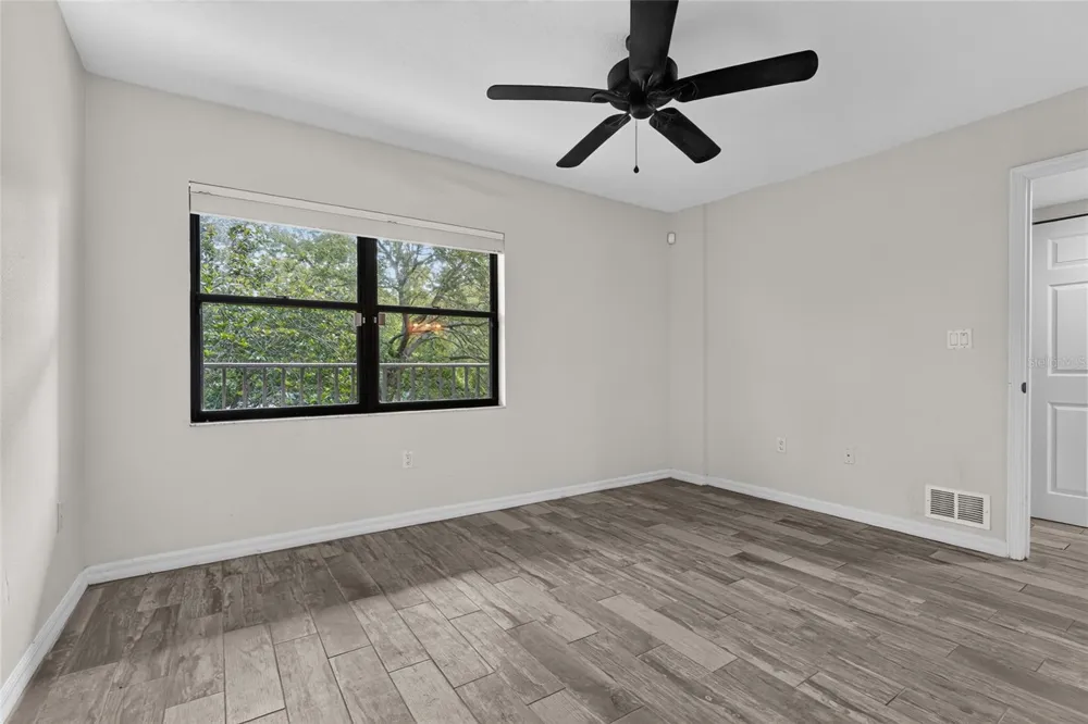 204 3RD STREET W #103 Bradenton, FL 34205