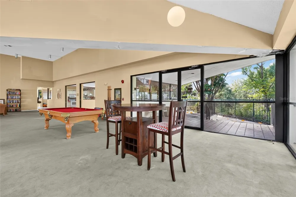 204 3RD STREET W #103 Bradenton, FL 34205
