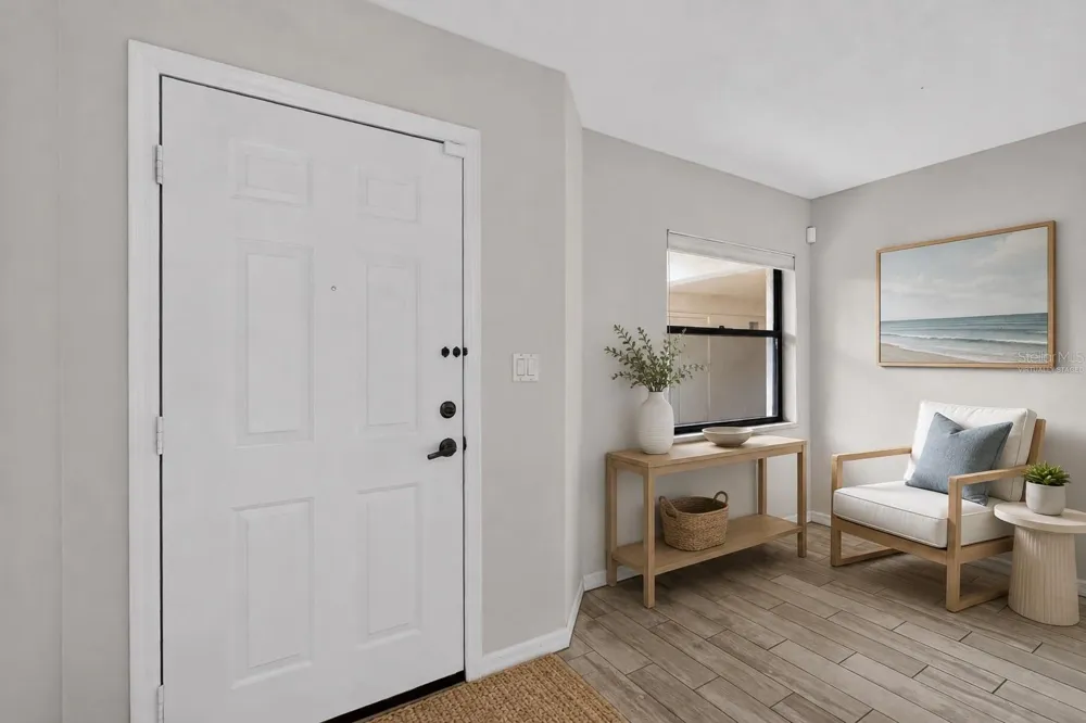 204 3RD STREET W #103 Bradenton, FL 34205