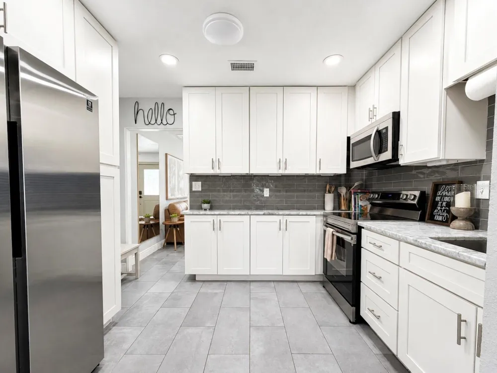 1604 BRYN MAWR STREET Orlando, FL 32804