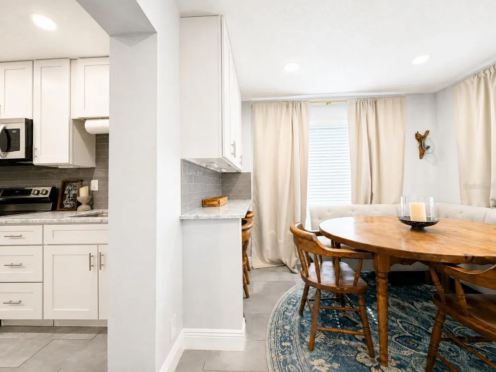 1604 BRYN MAWR STREET Orlando, FL 32804