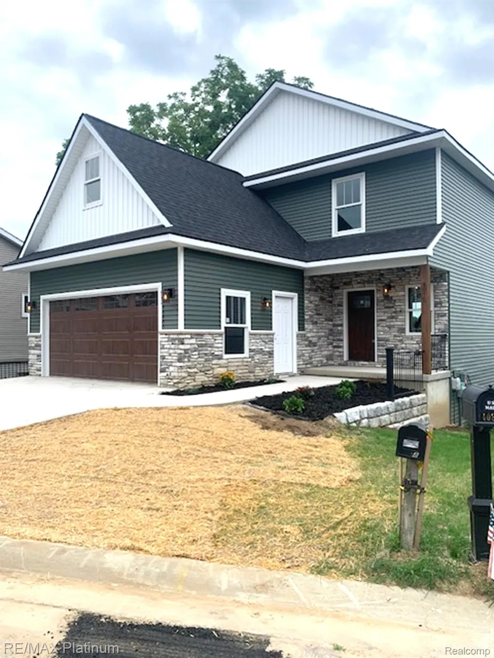 4075 Highcrest Drive Genoa Township, MI 48116