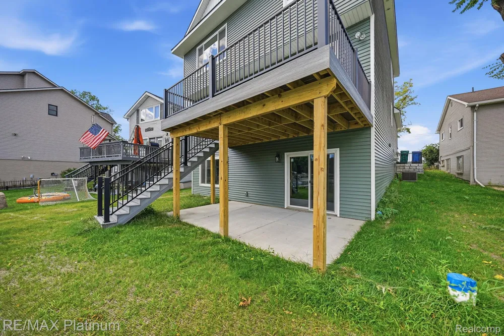 4075 Highcrest Drive Genoa Township, MI 48116