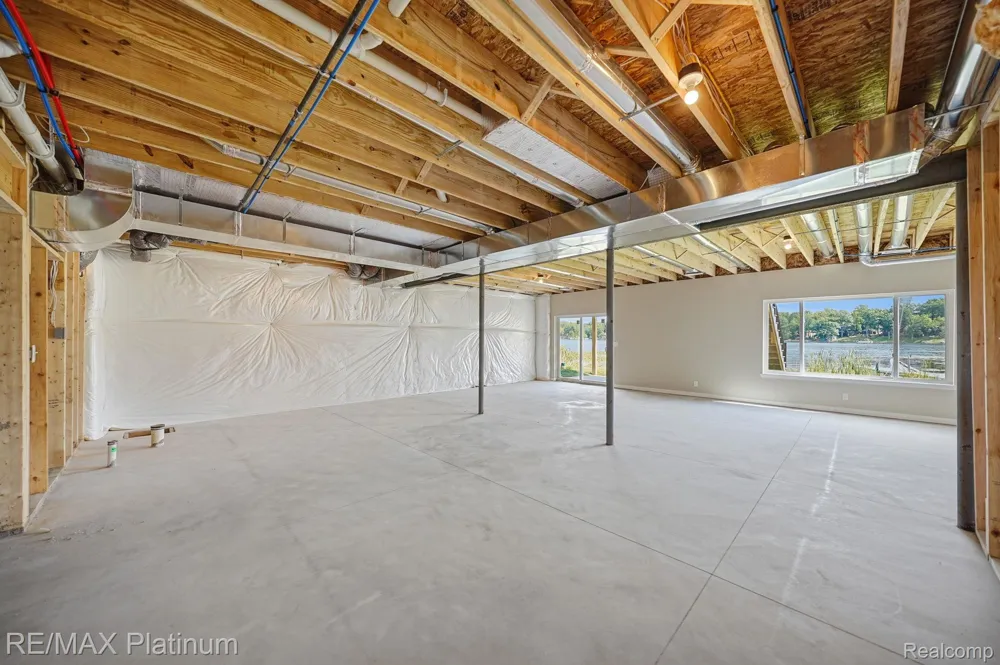 4075 Highcrest Drive Genoa Township, MI 48116