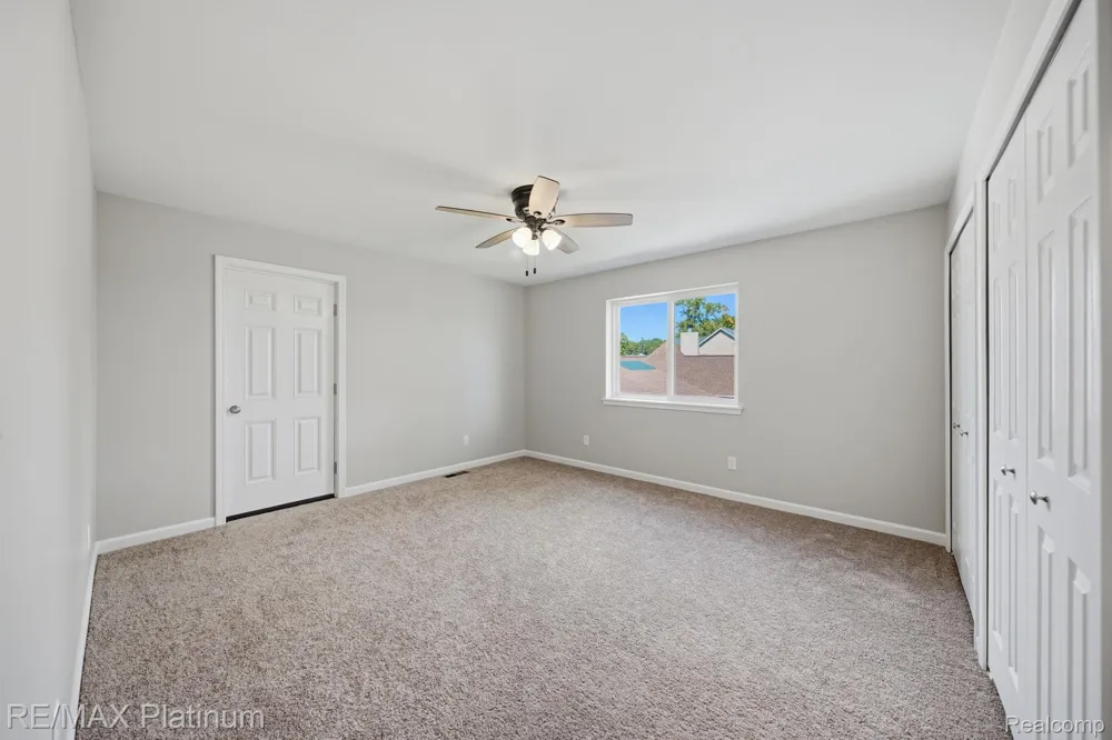 4075 Highcrest Drive Genoa Township, MI 48116