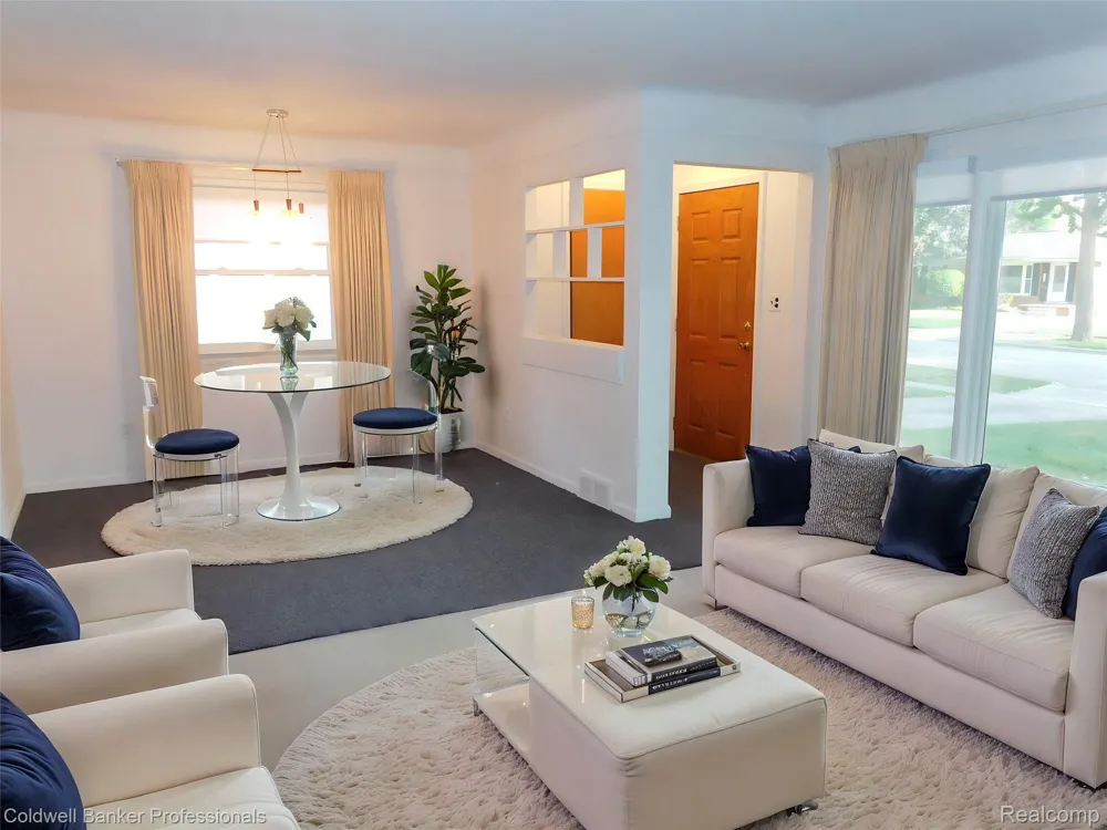 1527 Hazel Birmingham City, MI 48009